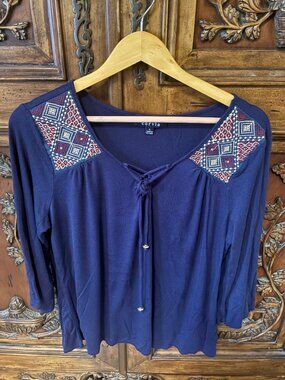 Corvia Boho Embroidered Blue Flowy Top Size Large 3/4 Sleeve Festival Cottage